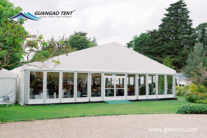 Restaurant tent 12